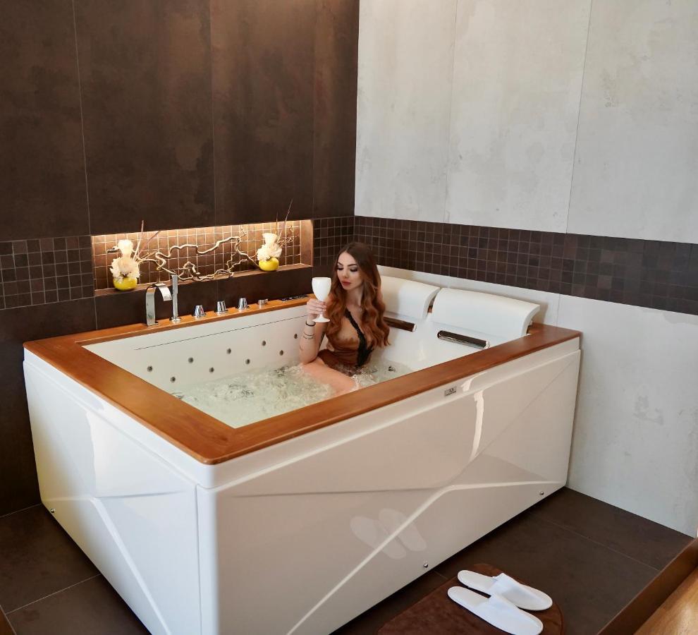 Arbiter Suite Milano Bagian luar foto