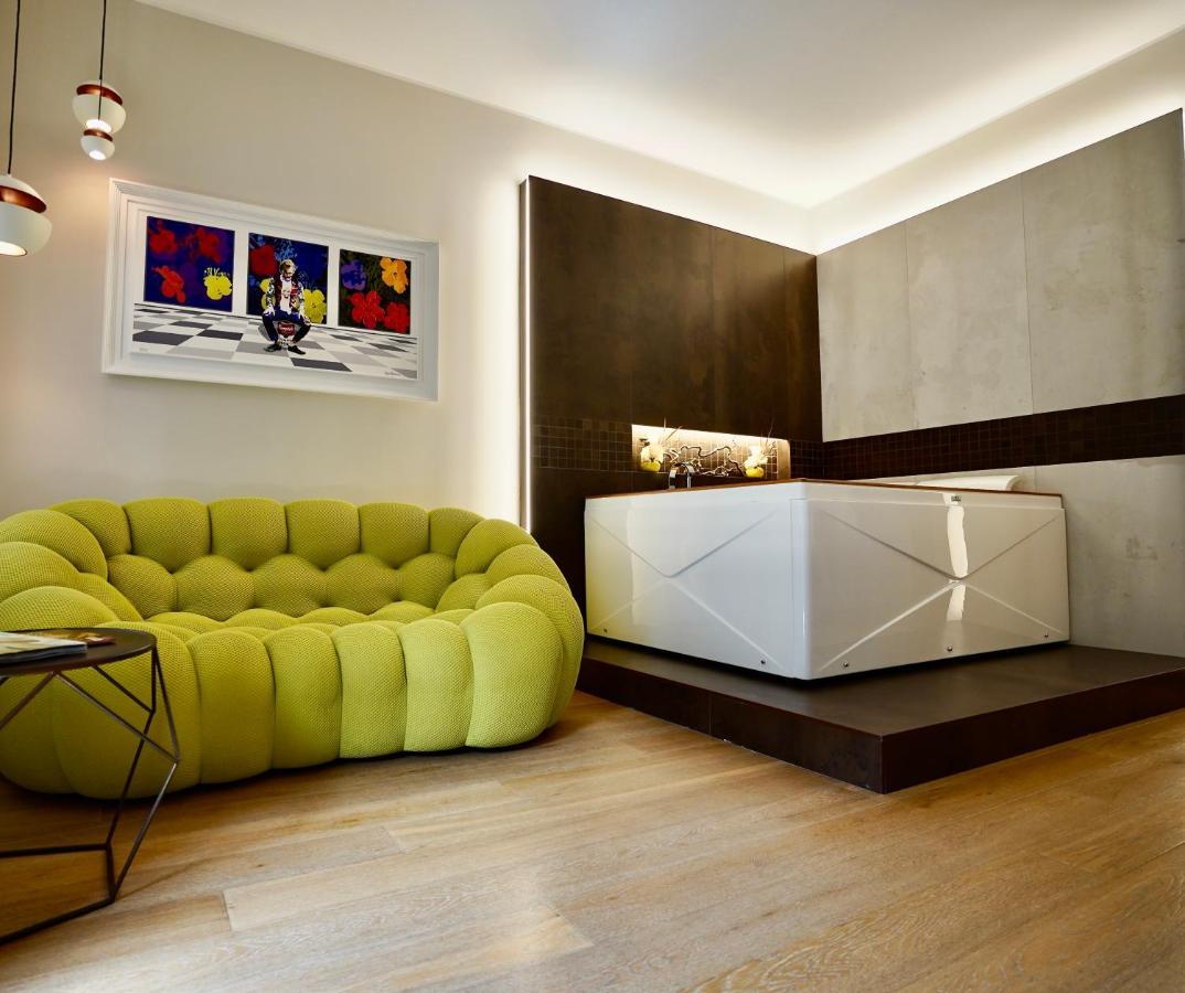 Arbiter Suite Milano Bagian luar foto